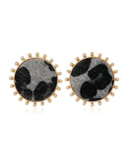 Leopard Prints Vintage Golden Threads Rim Design Round Shape Design Women Costume Stud Earrings - Khaki