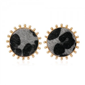 Leopard Prints Vintage Golden Threads Rim Design Round Shape Design Women Costume Stud Earrings - Khaki