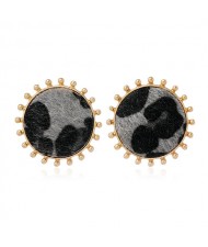 Leopard Prints Vintage Golden Threads Rim Design Round Shape Design Women Costume Stud Earrings - Khaki