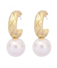 U.S. High Fashion Ball Pendant Unique Style Alloy Women Wholesale Earrings - White