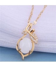 Jade Inalid Korean Fashion Golden Branches and Leaves Women Wholesale Costume Necklace - White