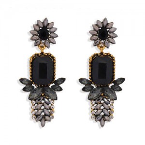Rhinestone Flower Pattern Bling Fashion Women Alloy Wholesale Earrings - Black
