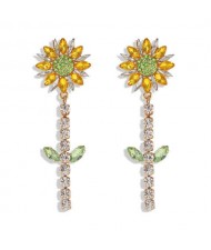 Rhinestone Bohemian Fashion Sunflower Party Style Women Costume Earrings - Yellow