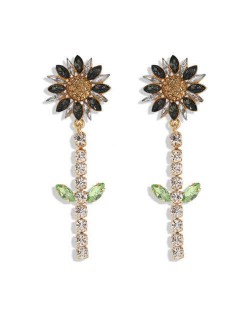 Rhinestone Bohemian Fashion Sunflower Party Style Women Costume Earrings - Black