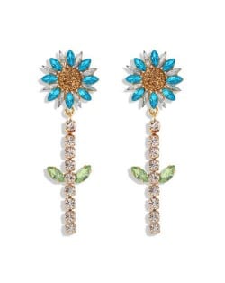 Rhinestone Bohemian Fashion Sunflower Party Style Women Costume Earrings - Blue