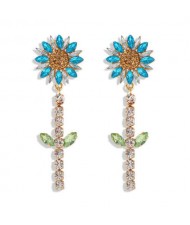 Rhinestone Bohemian Fashion Sunflower Party Style Women Costume Earrings - Blue