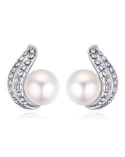 Austrian Crystal and Pearl Fashion Design Platinum Plated Stud Earrings - White