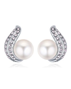 Austrian Crystal and Pearl Fashion Design Platinum Plated Stud Earrings - White