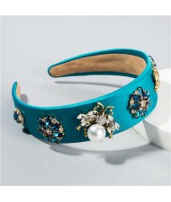 Pearl Inlaid Bee and Flowers High Fashion Baroque Style Women Hair Hoop - Blue