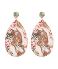 Vintage Floral Abstract Prints Waterdrop Leather Texture Women High Fashion Earrings