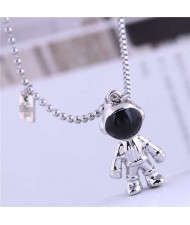 Hip Hop Fashion Astronaut Pendant Long Chain Costume Wholesale Necklace