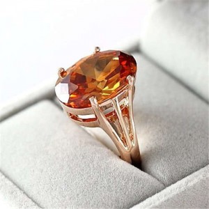 Graceful Oval Shape Gem Inlaid 18K Rose Gold Plated Women Ring