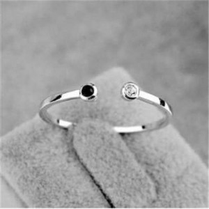 Rhinestone Inlaid Korean Fashion Lovely Design 18K Platinum Plated Lady Ring