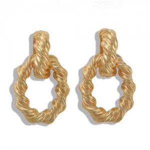 Gold Plated Bold Rope Design High Fashion Women Alloy Hoop Wholesale Earrings