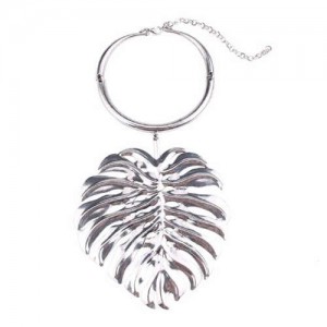 High Fashion Palm Leaf Pendant Bold Design Women Bib Statement Necklace - Silver