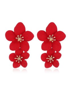 Golden Stamen Dual Flowers Bohemian Fashion Tassel Design Women Earrings - Red