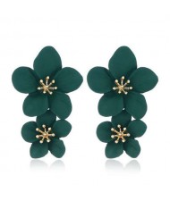 Golden Stamen Dual Flowers Bohemian Fashion Tassel Design Women Earrings - Dark Green