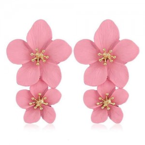 Golden Stamen Dual Flowers Bohemian Fashion Tassel Design Women Earrings - Pink