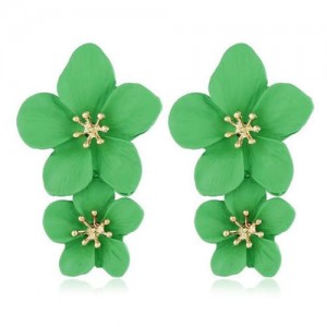 Golden Stamen Dual Flowers Bohemian Fashion Tassel Design Women Earrings - Light Green