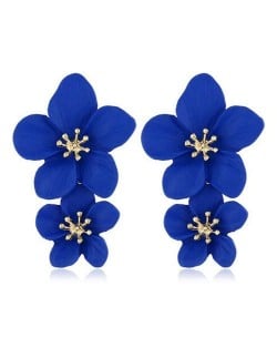 Golden Stamen Dual Flowers Bohemian Fashion Tassel Design Women Earrings - Royal Blue