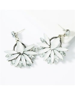 U.S.and European Vintage Fashion Dangling Flower Design Women Statement Earrings - White