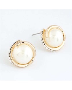 Korean Fashion Pearl Inlaid Sweet Design Round Women Statement Stud Earrings