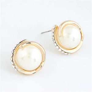 Korean Fashion Pearl Inlaid Sweet Design Round Women Statement Stud Earrings