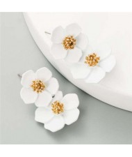 Golden Stamen Painted Spring Flowers Korean Fashion Women Statement Stud Earrings - White