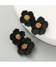 Golden Stamen Painted Spring Flowers Korean Fashion Women Statement Stud Earrings - Black