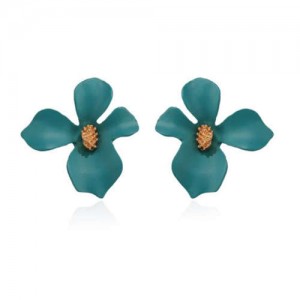 Golden Stamen Painted Elegant Flower Design Bold Fashion Women Alloy Statement Earrings - Teal