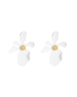 Golden Stamen Artistic Flower Design High Fashion Women Costume Earrings - White