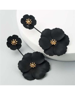 Painted Flowers Sweet Fashion Korean Style Dangling Women Alloy Earrings - Black