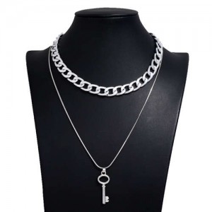 Vintage Key Pendant Dual Layers Bold Fashion Women Alloy Costume Necklace - Silver