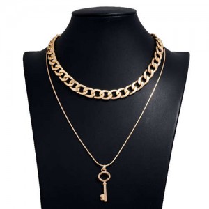 Vintage Key Pendant Dual Layers Bold Fashion Women Alloy Costume Necklace - Golden