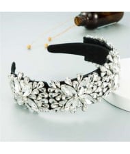 Maximum Shining Effect Glass Drill Flowers U.S. High Fashion Women Headband - White