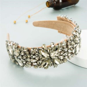 Maximum Shining Effect Glass Drill Flowers U.S. High Fashion Women Headband - Khaki