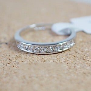 Single-row Austrian Crystal Drilling Platinum Plated Alloy Ring