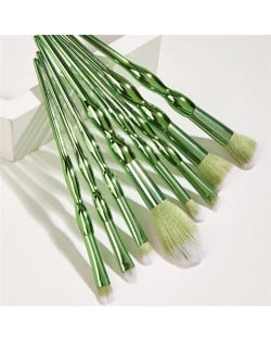 8 pcs Green Knots Plastic Handle Makeup Brushes Set