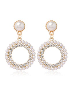 Artificial Pearls and Rhinestone Graceful Hoop Design Women Costume Fashion Earrings