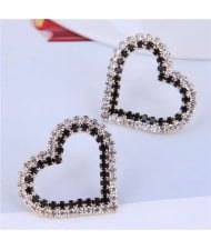 Sweet Shining Heart Design Korean Fashion Women Alloy Stud Earrings - Golden