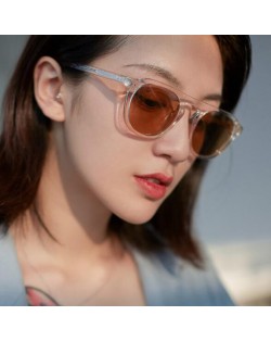 Vintage Fashion Rivets Embellished Frame Jelly Color High Fashion Sunglasses