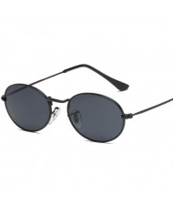 Oval Frame Vintage Design Colorful Lens High Fashion Women Sunglasses