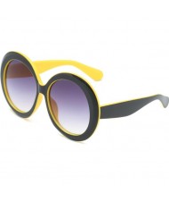 6 Colors Available Vintage Bold Frame Round Design High Fashion Women Sunglasses