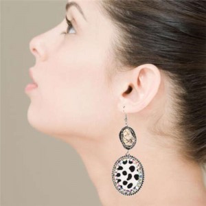 Natural Stone and Rhinestone Inlaid Leopard Prints Vintage Fashion Women Earrings - White