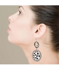 Natural Stone and Rhinestone Inlaid Leopard Prints Vintage Fashion Women Earrings - White