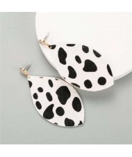 Leopard Prints Leaves Design Rhinestone Stud Women Fashion Earrings - White