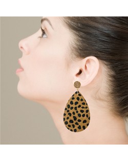 Leopard Prints Leaves Design Rhinestone Stud Women Fashion Earrings - Brown
