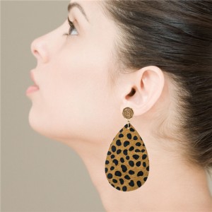 Leopard Prints Leaves Design Rhinestone Stud Women Fashion Earrings - Brown