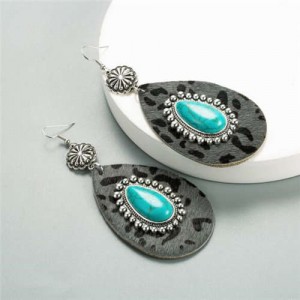 Artificial Turquoise Inlaid Vintage Leopard Prints Leather Waterdrop Design Women Earrings - Gray