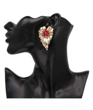Rhinestone Inlaid Creative Golden Leaf Design Bohemian Fashion Women Earrings - Red